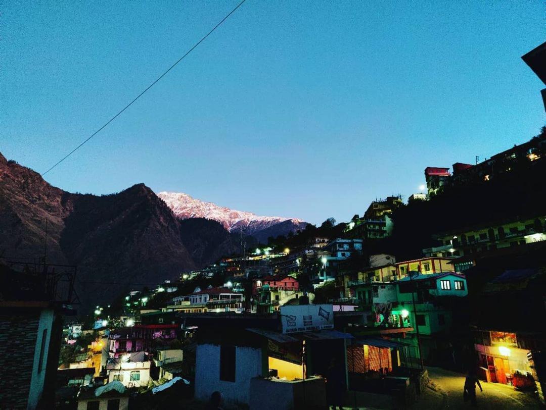 Odyssey Stays Joshimath Joshīmath Extérieur photo